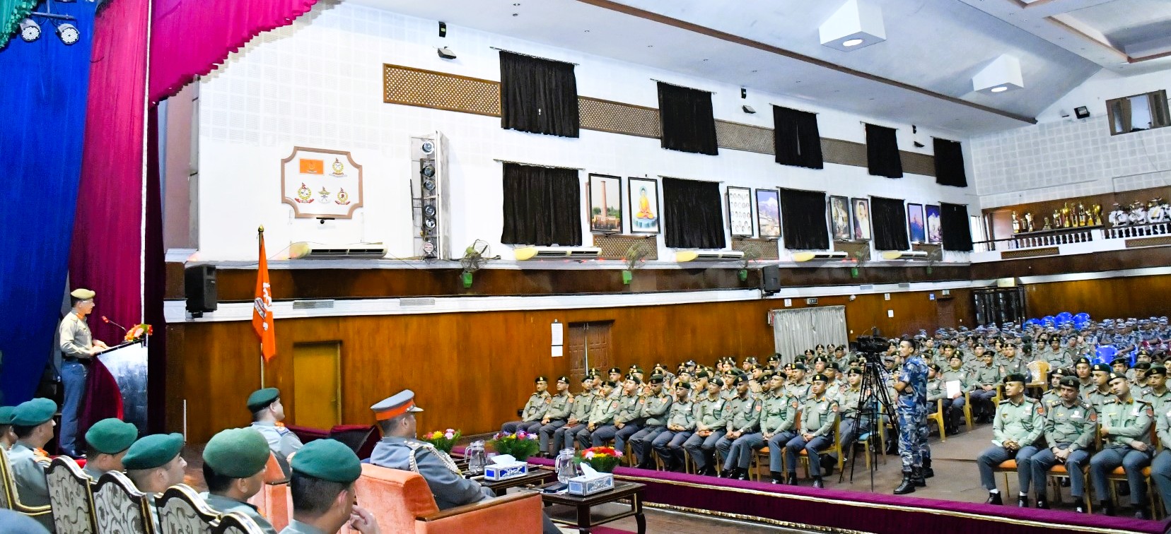 जनताको सुरक्षालाई विशेष ध्यान दिन सशस्त्र प्रहरी महानिरीक्षक पौडेलको निर्देशन