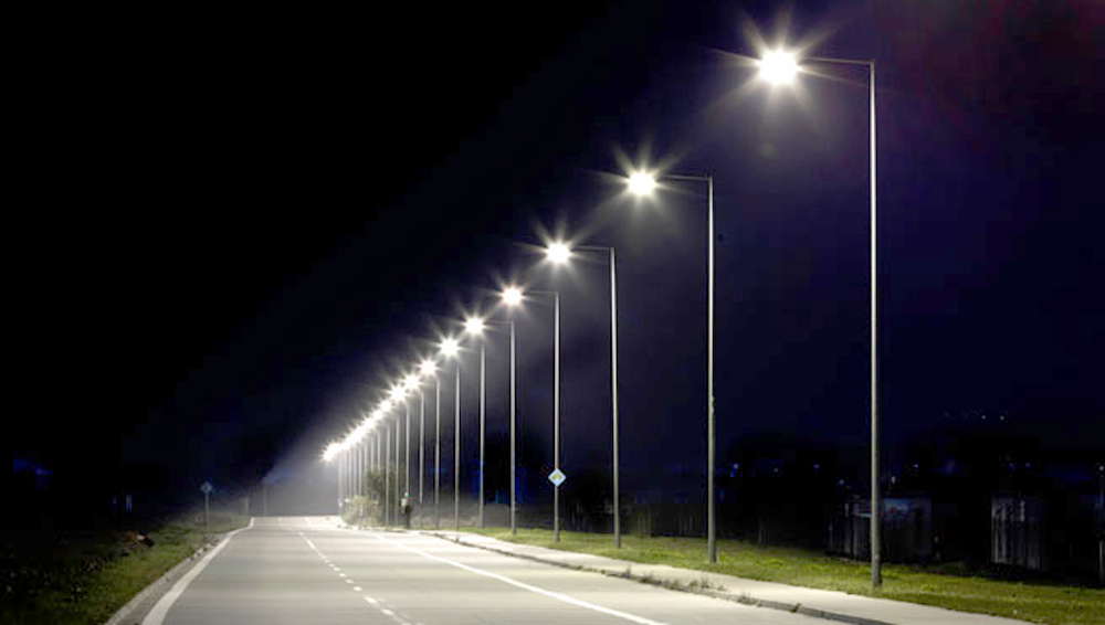 सडक बत्तिकाे बक्याैता १० अर्ब पुग्दा पनि तिर्ने चासो छैन : स्मार्ट मिटर बिना अन्दाजमै बिलिङ?