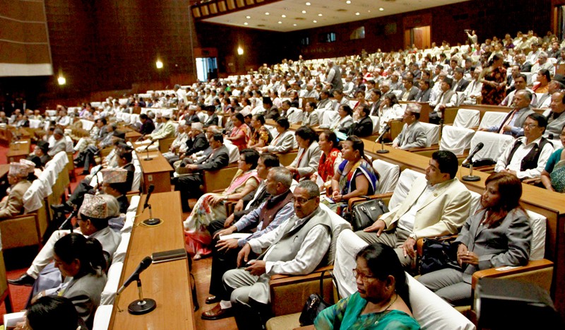 लाल प्रतिवेदन खोज्दै राजपा, सरकारविरुद्ध आक्रामक