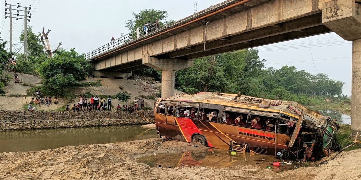 रुपन्देहीमा भएको बस दुर्घटनामा ९ जनाको मृत्यु