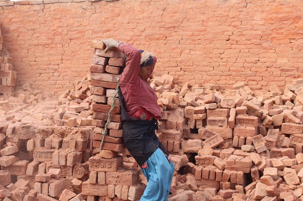 अन्तराष्ट्रिय श्रमिक महिला दिवस मनाइँदै