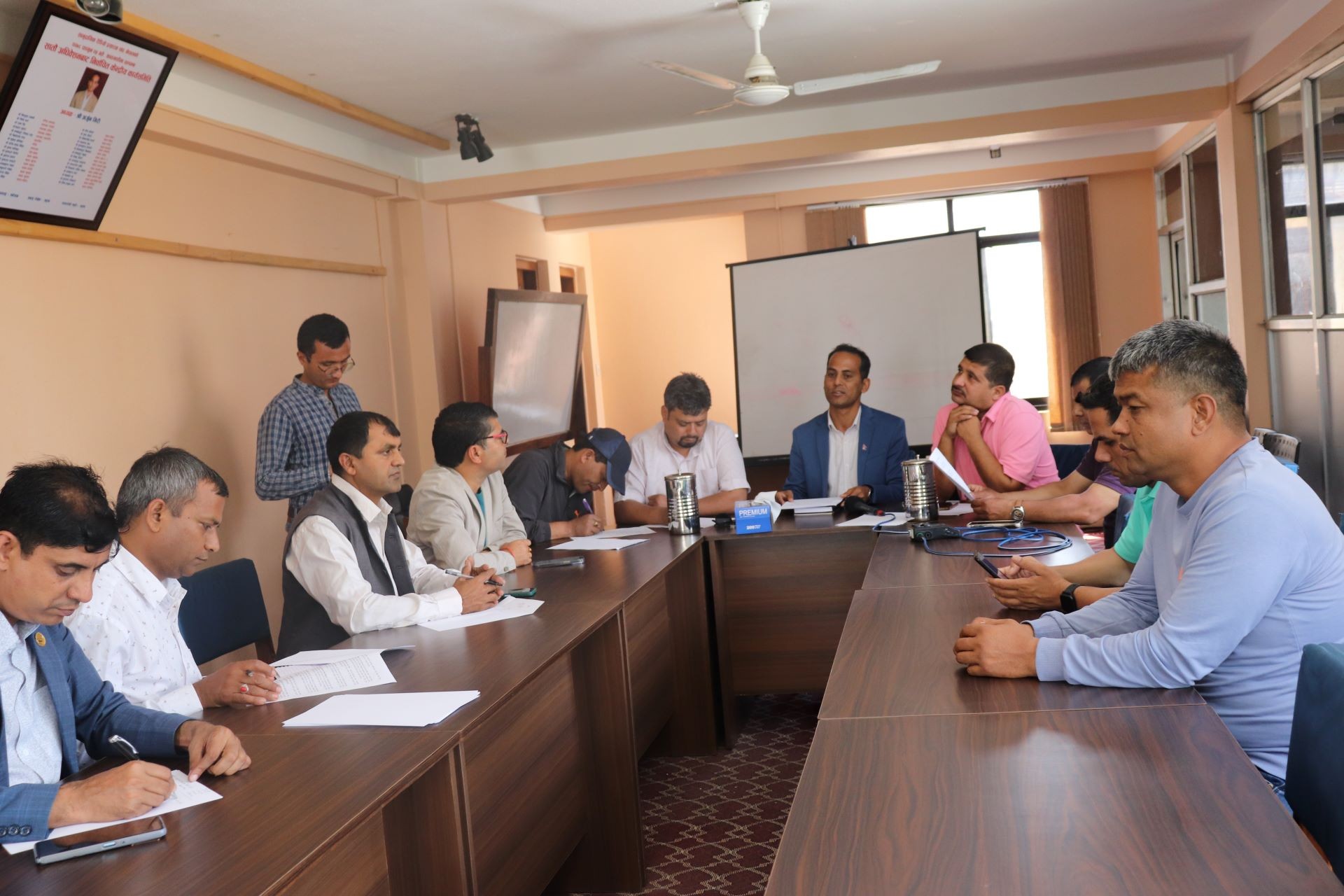 सञ्चार क्षेत्रको विकासका लागि सरकारहरू गम्भीर भएनन्