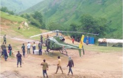 बारेकोटका पहिरो प्रभावितको गुनासोः हेलिकप्टर आयो, तर राहत आएन