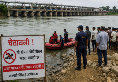 बागमती नदीले बगाएर बेपत्ता भएका दुई युवक मृत फेला