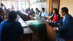 भ्रामक सूचना रोक्न व्यक्ति अनि सम्बन्धित निकाय जिम्मेवार हुनुपर्ने सरोकारवालाको जोड