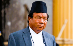 गाँजाको लतमा जथाभावी नलेख्न र नबोल्न शिक्षा मन्त्री पुनको अनुरोध