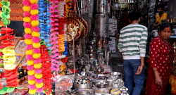 चाडबाडमा व्यापार राम्रो नभएपछि वीरगन्जका व्यवसायी चिन्तित