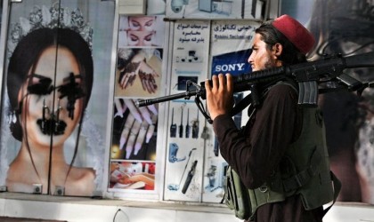 तालिबानको पुनर्रोदय,महिला अधिकारको प्रश्न