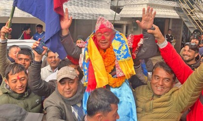 पूर्वप्रधानमन्त्री खनाल पराजित