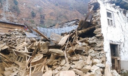 भूकम्प प्रभावितलाई अस्थायी आवास बनाउन सरकारले प्रतिपरिवार ५० हजार रुपैयाँ दिने