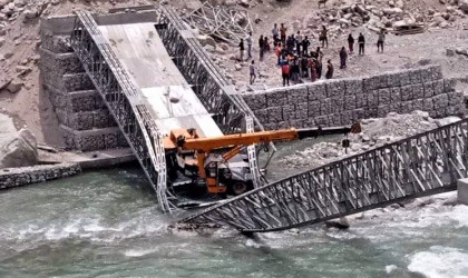 जाजरकोटमा पुल भाँचिदा दुई जनाको मृत्यु