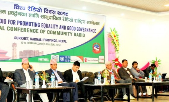 सामुदायिक रेडियोसँग सहकार्य गर्न सङ्घीय र प्रदेश सरकार तयार