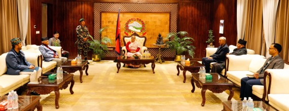 फागुन २१ को निर्वाचनमा सहभागी हुन काँग्रेस, एमाले पनि तयार