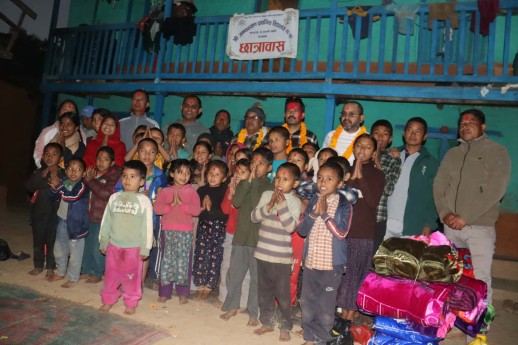 शारदाको तल्लो मार्केमा छात्रावास शिक्षा सफल बन्दै, सहयोगी हातहरू जुट्दै