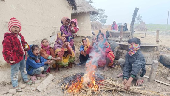 शितलहरका कारण मधेसको जनजीवन प्रभावित, विपन्नलाई झन् सास्ती