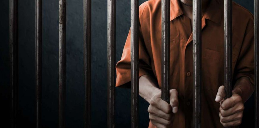 आफ्नै पत्नीलाई बलात्कार गरेको कसुरमा ३ वर्ष जेल