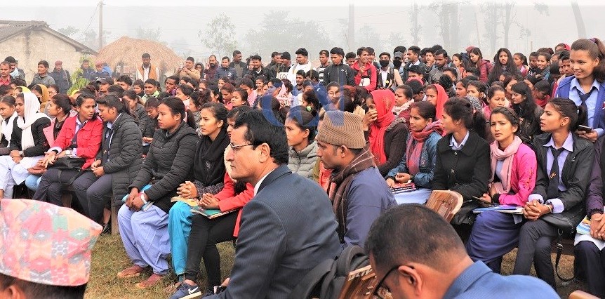संसदबारे कैलालीमा नागरिकको जिज्ञासा