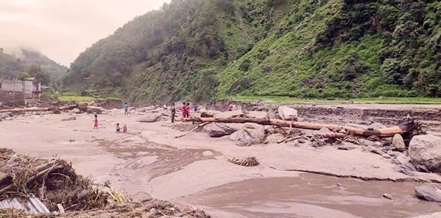 बाढीमा मृत्यु हुनेको संख्या १२ पुग्यो, ४२ जना बेपत्ता