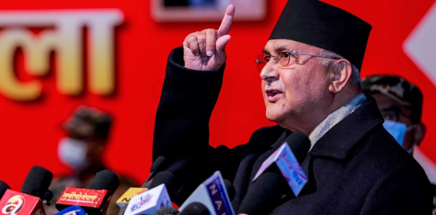 प्रधानमन्त्री केपी शर्मा ओली धनगढी जाँदै