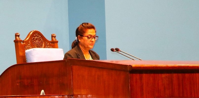इन्जिनियर बन्न स्नातकसम्मको अध्ययन र लाइसेन्सको जाँचमा उत्तीर्ण हुनुपर्ने