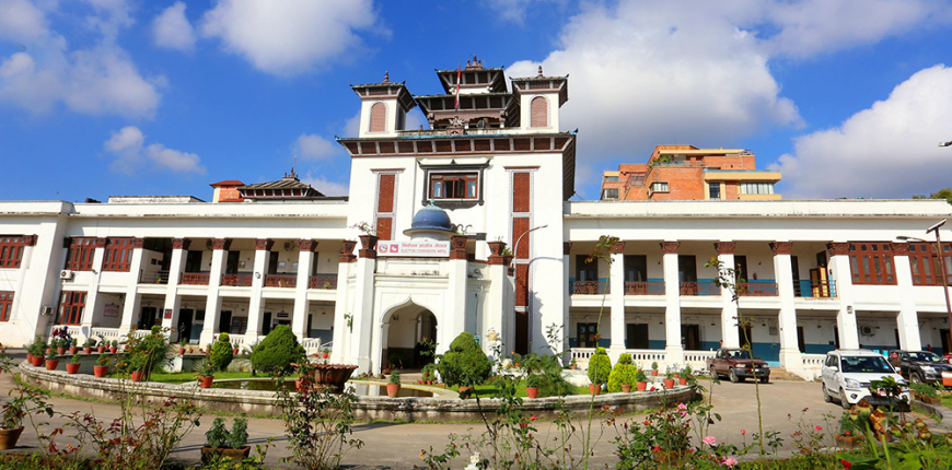 निर्वाचन आयोगले अन्तिम मत परिणाम राष्ट्रपतिलाई बुझाउँदै