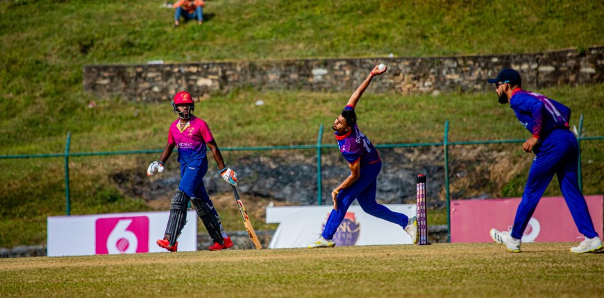 यूएईद्वारा नेपालसामु २६४ रनकाे लक्ष्य