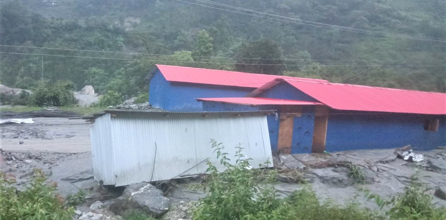 बाढीले ताप्लेजुङमा मोटरेबल पुलसहित विद्युतगृह र होटल बगायो
