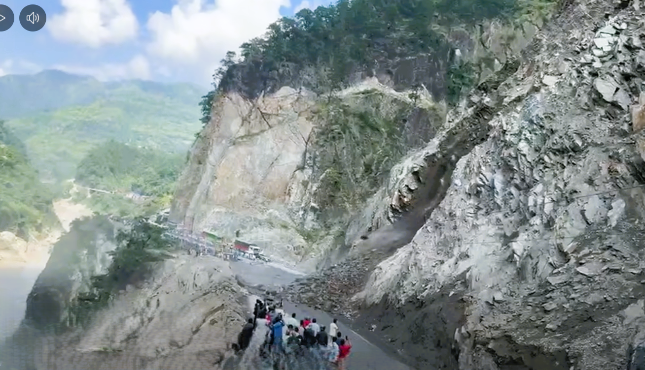 मुग्लिन–नारायणगढ सडकखण्ड दुईतर्फी सञ्चालनमा