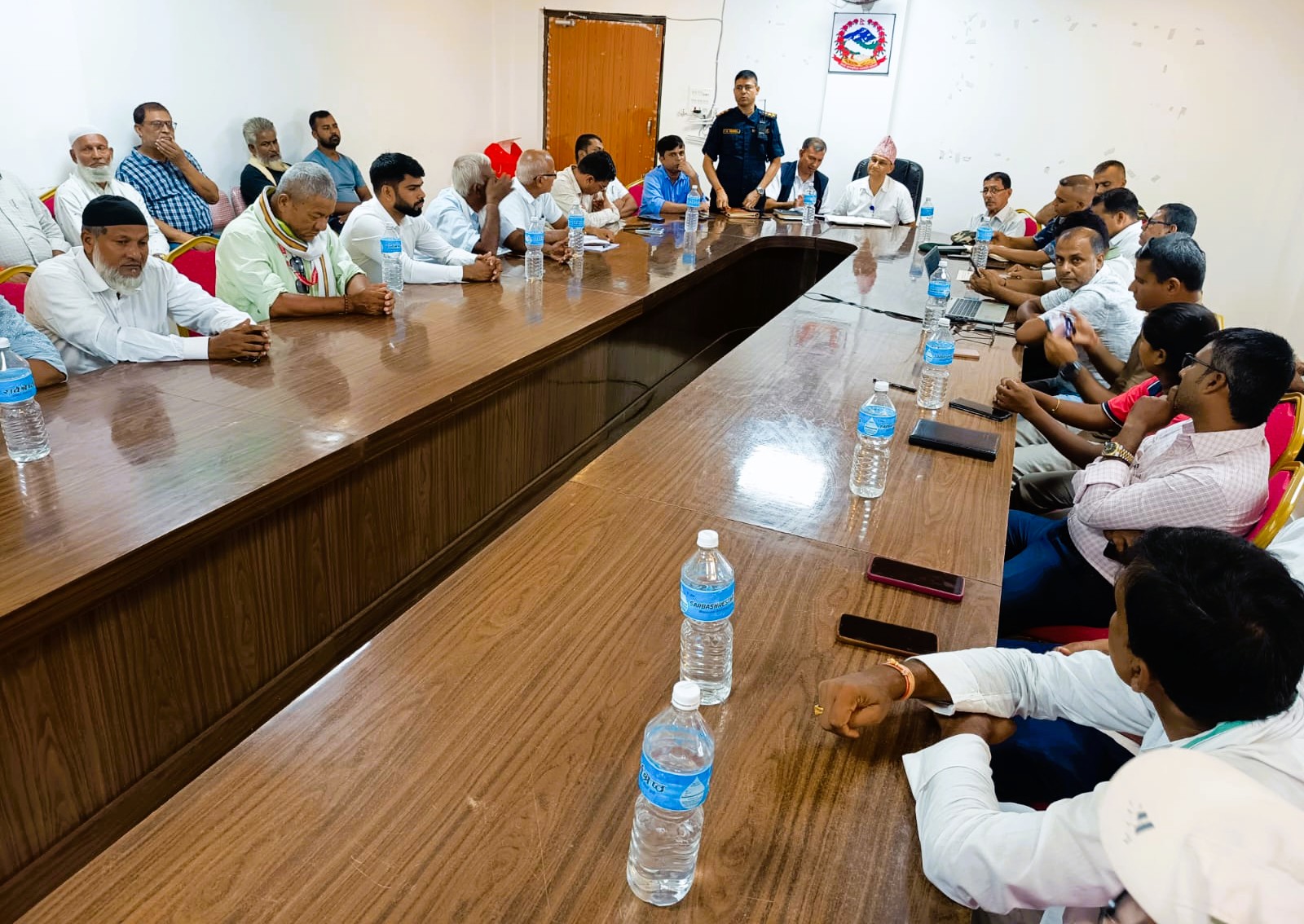 नेपाल प्रवेश गर्ने सबै यात्रुलाई आधिकारिक परिचयपत्र अनिवार्य 